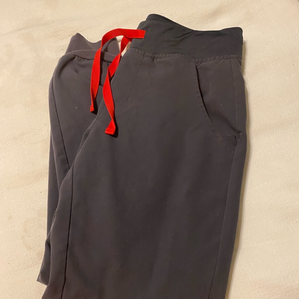 Figs joggers